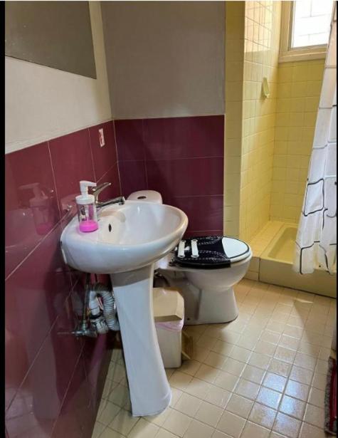 Noer Hostel Larnaca Exteriör bild